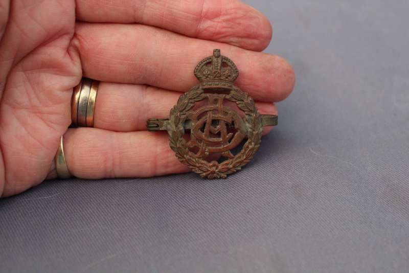 A rare Royal Army Dental Corps badge! Great find!