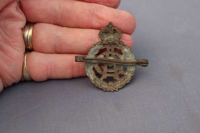A rare Royal Army Dental Corps badge! Great find!