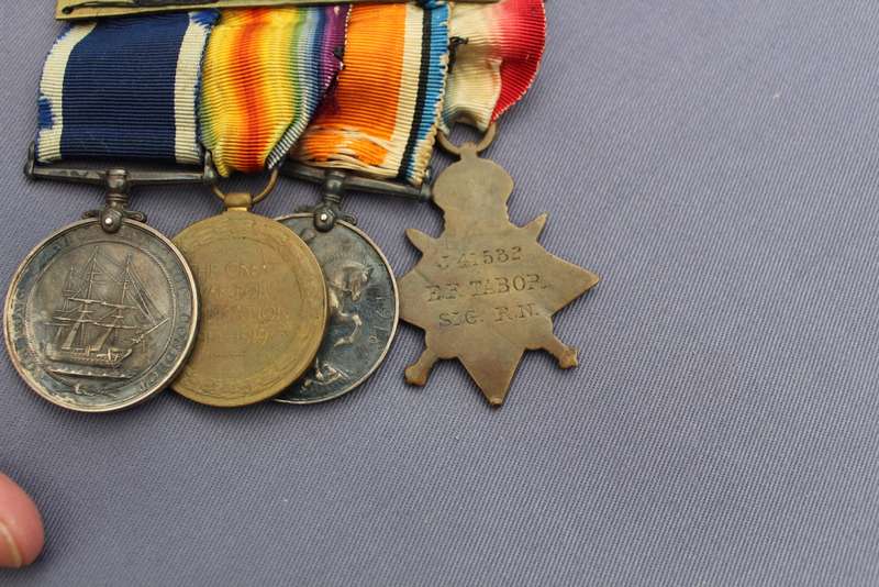 WW1 Naval group - rare, but with issues!