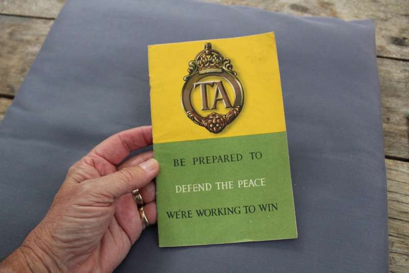 Territorial Army booklet circa 1944 - a very rare piece!