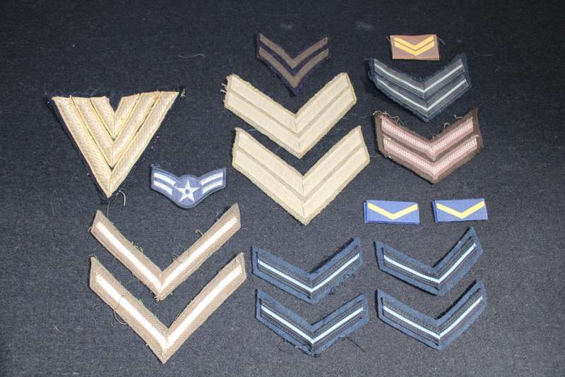 Arm rank badges x 15 - take all for R 120!