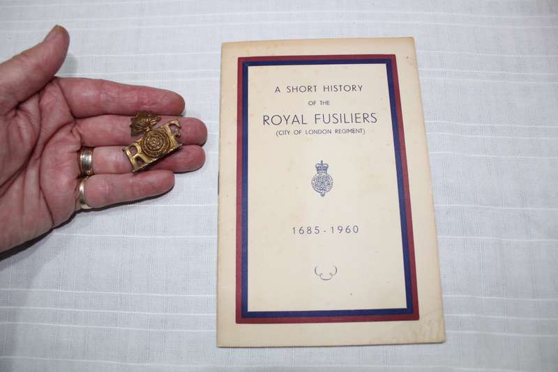 Royal Fusiliers - 1685 - 1960. Book AND badge......