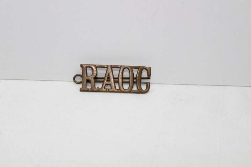 Royal Army Ordinance Corps shoulder title - excellent condition