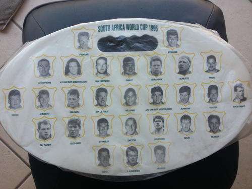 1995 WORLD CUP GILBERT Stadium Cushion (unopened) - With Pics of the entire Rugby Squad