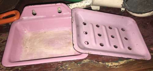 Pink Enamel Soap Dish