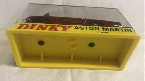 Dinky Toy Aston Martin DB5 IN ORIGINAL BOX
