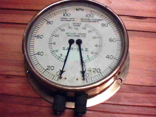 GENUINE SAR/SAS BRASS VACUUM GAUGE