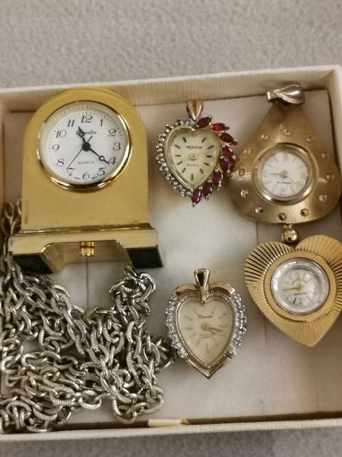 Pendand watches and small clock