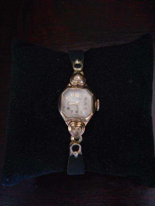 CROMUELL SWISS WATCH