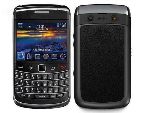 9700 Unlocked Quad band Qwerty dual sim cards Cell Phone,wifi, Market Price R 3900! FREE SHIPPING!