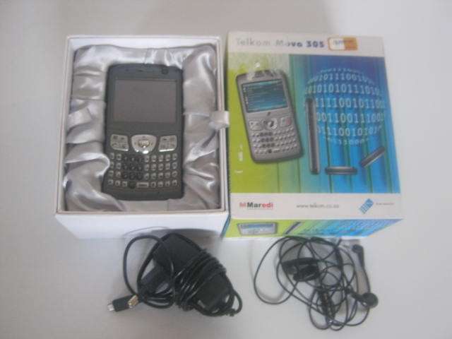 Telkom Mova 305 Windows Mobile 6 ,E-mail, Touch Screen, QWERTY Keyboard, 2 Mega Pixel