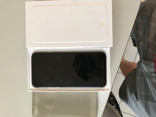 IPhone 6 in brilliant condition