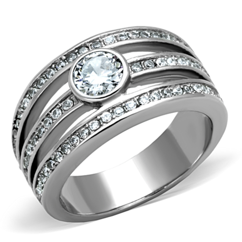 ELEGANT SIMULATED DIAMOND LADIES RING