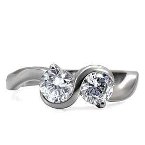 STUNNING STAINLESS STEEL SIMULATED DIAMOND LADIES RING