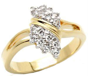 STUNNING YELLOW GOLD PLATED SIMULATED DIAMOND LADIES RING