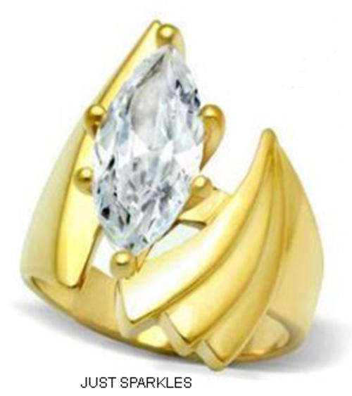 STUNNING YELLOW GOLD PLATED SIMULATED DIAMOND LADIES RING
