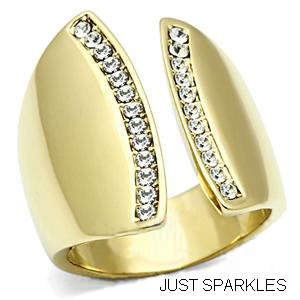 STUNNING YELLOW GOLD PLATED SIMULATED DIAMOND LADIES RING