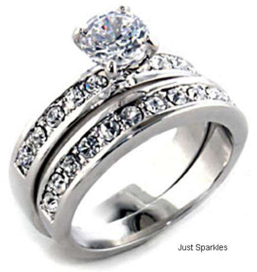 STUNNING  WHITE GOLD PLATED SIMULATED DIAMOND WEDDING RING SET