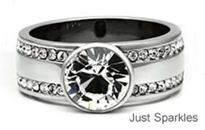 STUNNING STAINLESS STEEL SIMULATED DIAMOND LADIES RING