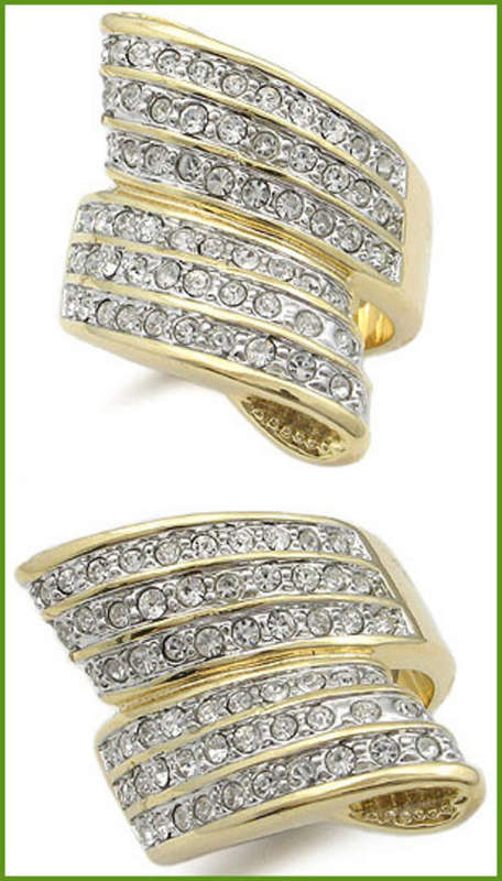 SIMULATED DIAMOND RING