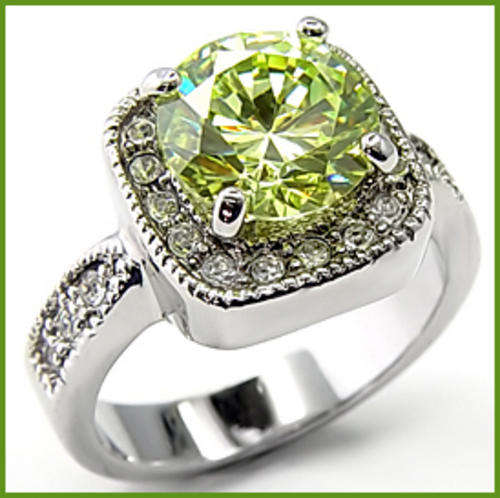 UNUSUAL LIGHT GREEN CUBIC ZIRCONIA RING & FREE BRACELET!!