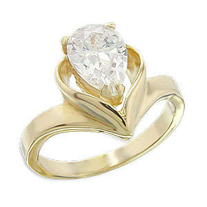 SIMULATED DIAMOND 18KT YELLOW GOLD PLATED RING