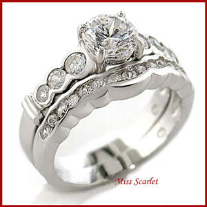 18K WHITE GOLD PLATED SIMULATED DIAMOND 2 PCE WEDDING RING SET- SIZE 7