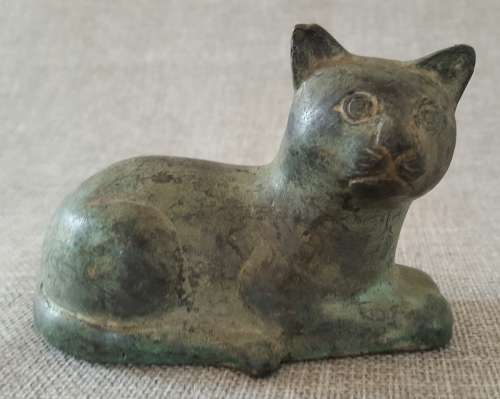 VERDIGRIS BRASS CAT PAPERWEIGHT / ORNAMENT