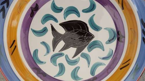 CLEMENTINA VAN DER WALT CERAMIC STUDIO PLATE - "AFRICAN CAFE" - BRIGHT