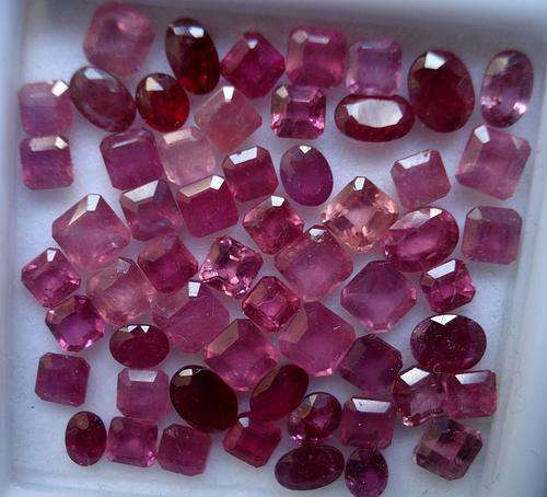 15.000cts  MADAGASCAN RUBIES!  STUNNING LOT OF MIXED SHAPES AND COLOURS.