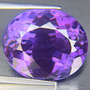 AAA+ RICH PURPLE BRAZILIAN AMETHYST!  GORGEOUS OVAL !  29.300CTS