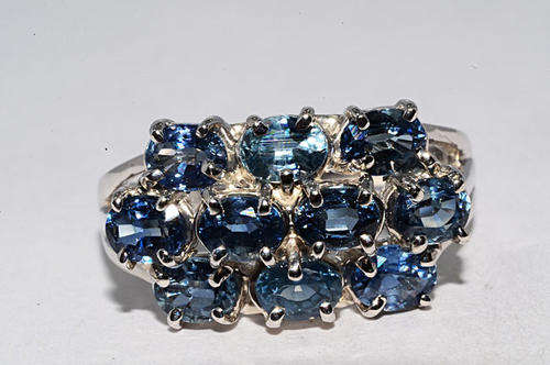 STUNNING  CEYLON SAPPHIRE  RING SET IN SOLID STERLING SILVER! 2.000CTS  VALUE : R9'112.00