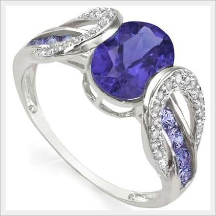 *In Stock* 10K SOLID WHITE GOLD A++ TANZANITE AND DIAMOND RING! 1.800CTS