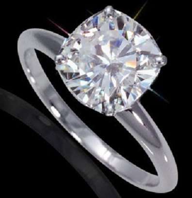 100% UNTREATED! 14K SOLID YELLOW GOLD SPARKLING DIAMOND SOLITAIRE RING! 6.600CTS VAL: R387'132.00
