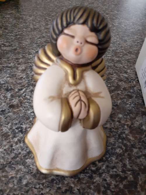 Highly collectable! THUN "Klassischer Engel" ceramic angel