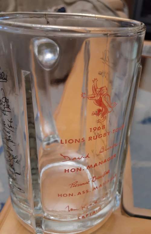 Lions Tour 1968 beer mug with printed signatures