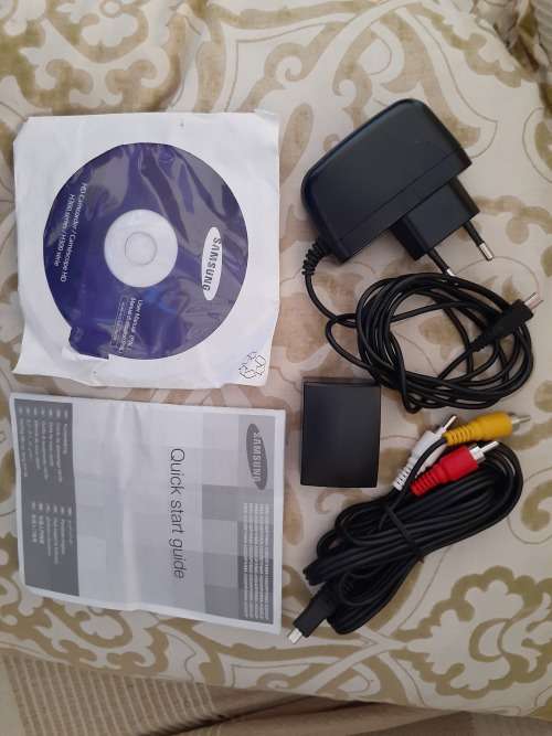 REDUCED!! Samsung HD Camcorder H300 Series in top condition