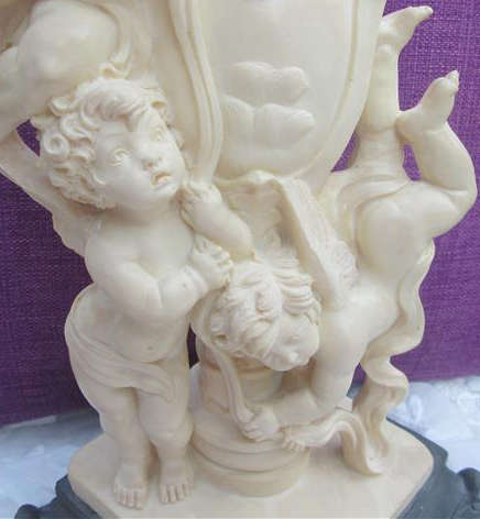 BEAUTIFUL  VINTAGE ALABASTER COMPOSITION SCULPTURED TABLE LAMP WITH 3 CHERUBS,   SIGNED A.SANTINI