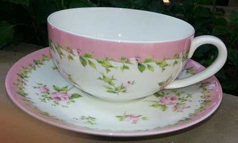 OH !! SO PRETTY.....TEA FOR ONE TEAPOT, CUP & SAUCER COMBINATION WITH MATCHING MILK AND SUGAR