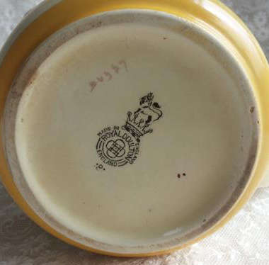 VINTAGE ROYAL DOULTON HAND PAINTED MILK JUG, COUNTRY SIDE THATCHED COTTAGE