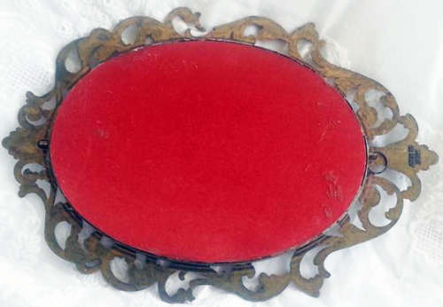 LARGE VINTAGE, SILK PRINT OF A VICTORIAN LADY BEHIND CONVEX GLASS, ORNATE CAST BRASS ITALY FRAME