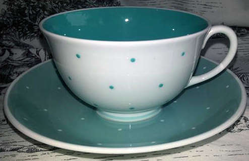 VINTAGE SUSIE COOPER QUAIL DESIGN, WITH RAISED SPOT BONE CHINA, TEA POT 1951