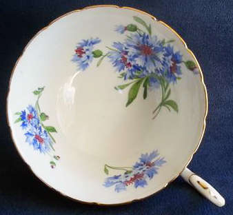 VINTAGE 1939 PLUS...STUNNING HAMMERSLEY &Co... ENGLAND BONE CHINA BLUE CORNFLOWER QUARTET SET