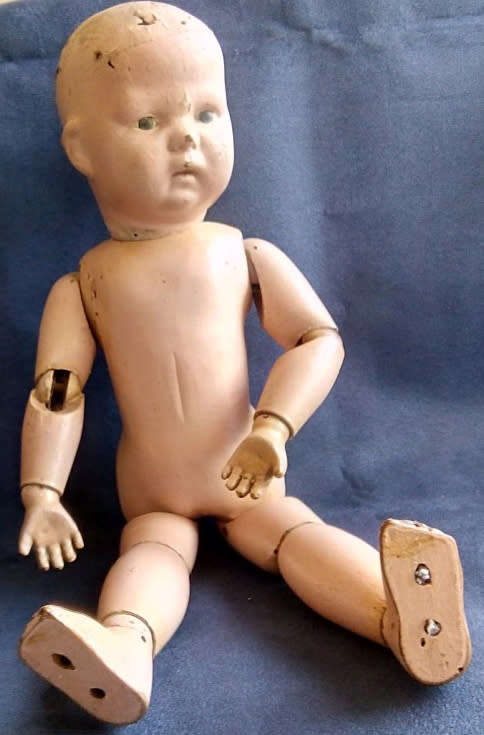 1913 H.E SCHOENHUT GERMAN, CARVED DOLL, SPRING LOADED JOINTS