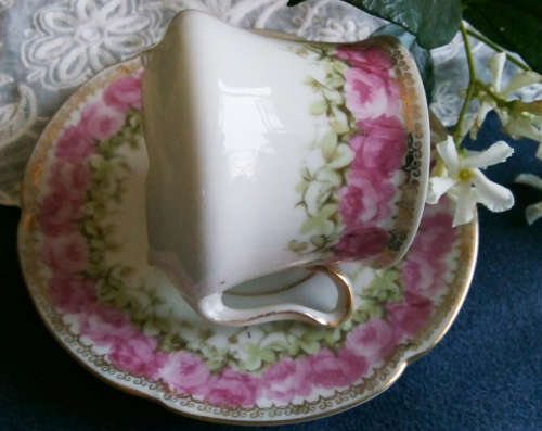 MINI EDWARDIAN SET OF 6 x HAND PAINTED WITH GILDING, PORCELAIN  DUO's  FROM A CHILDS PLAY, TEA SET,