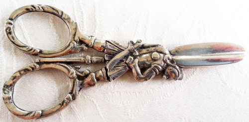 ANTIQUE LATE 19thC GERMAN SILVER CAVALIER SOLDIER FIGURAL GRAPE SCISSORS