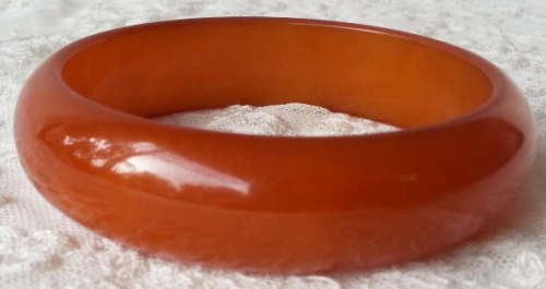 VINTAGE, CELLULOID BANGLE, EXCELLENT CONDITION