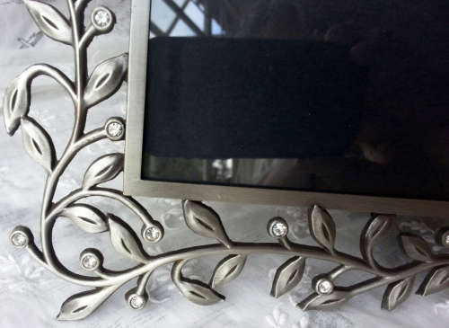 ORNATE WITH SWIRLS, LEAVES AND A SPRINKLING OF " DIAMONDS" SILVER TONE METAL PHOTOGRAPH FRAME, GLASS