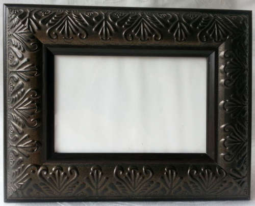 STYLISH  BRONZE COMPOSITE PHOTOGRAPH FRAME, WITH GLASS INSERT.
