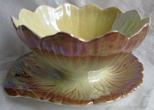 VINTAGE ROYAL WINTON, GRIMWADES IRIDESCENT LUSTRE WEAR LOTUS FLOWER BOWL.